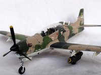 EMB.312 Tucano 1:72 Premiere