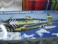 Thunderbolt P47D-25 1/72 / Academy+Aires